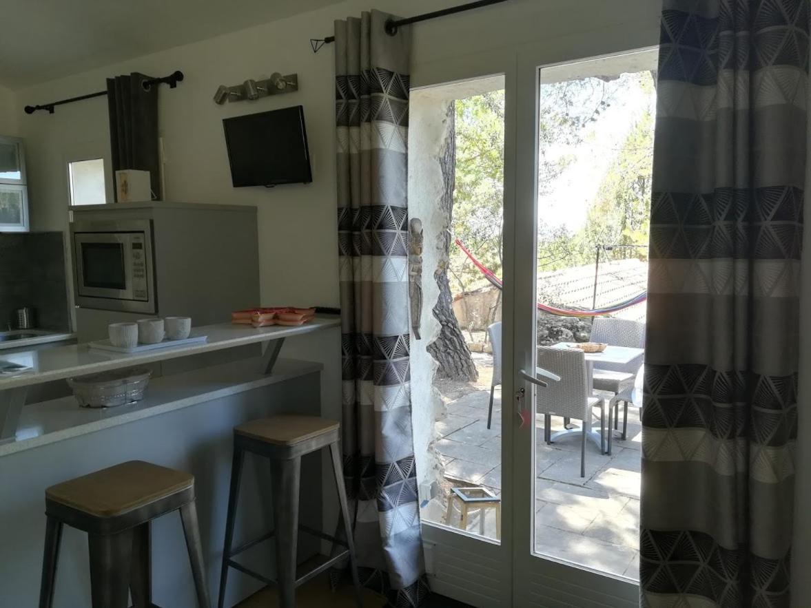 Gite Avec Spa Jacuzzi Au Coeur De Provence Cote D'Azur Saint-Antonin-du-Var 외부 사진