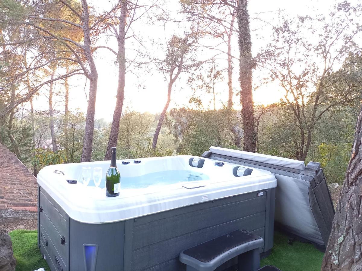 Gite Avec Spa Jacuzzi Au Coeur De Provence Cote D'Azur Saint-Antonin-du-Var 외부 사진